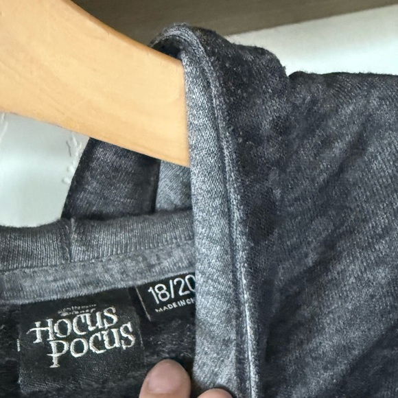 Disney Hocus Pocus|Gray wash lightweight sweatshirt in boho graphic•••plus size - Picture 8 of 11